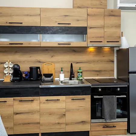 Lejlighed Bright One-bedroom Flat With Balcony I Quiet Area By Flat Mаnаger *