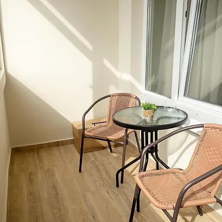 דירה Bright One-bedroom Flat With Balcony I Quiet Area By Flat Mаnаger
