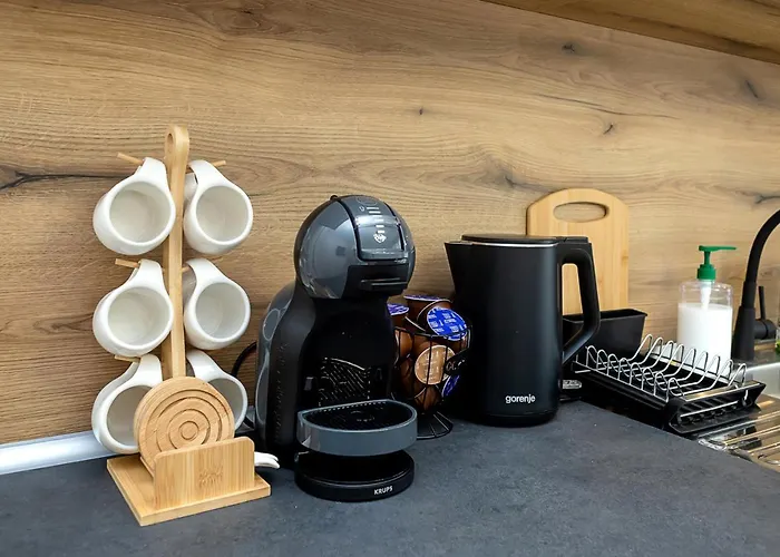 Bright One-bedroom Flat With Balcony I Quiet Area By Flat Mаnаger Lejlighed