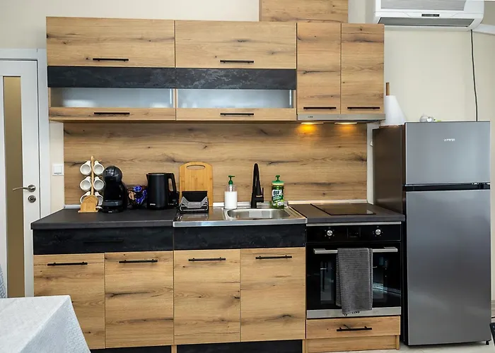 Lejlighed Bright One-bedroom Flat With Balcony I Quiet Area By Flat Mаnаger *