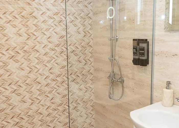 Bright One-bedroom Flat With Balcony I Quiet Area By Flat Mаnаger Lejlighed